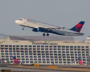 US Flight Chaos: 1,800 Flights Cut Amid Government Shutdown Crisis