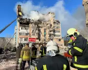 US-Russia Draft Peace Plan Demands Ukrainian Concessions Amid Attacks