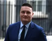 Wes Streeting Labels BMA 'Impossible' in Escalating NHS Dispute