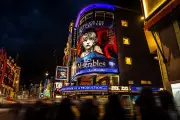 West End Wonders: The Ultimate Guide to London's Must-See Theatre Shows