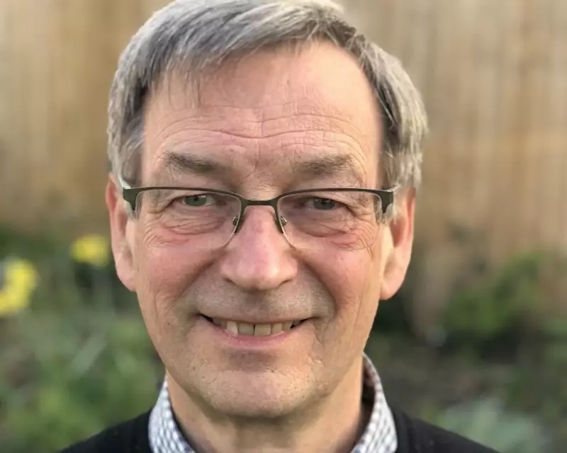 Bill Kingdom, Architect of UK's Financial Watchdog, Dies at 78