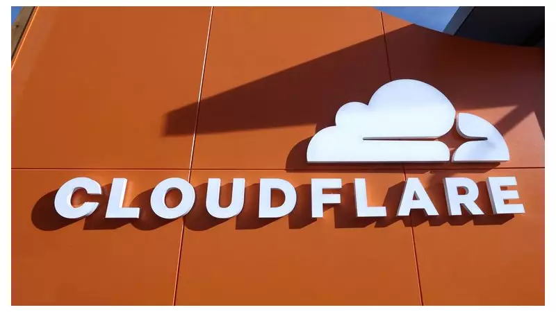 Cloudflare Outage Hits LinkedIn, Zoom, and Canva, Leaving Thousands of Sites Blank