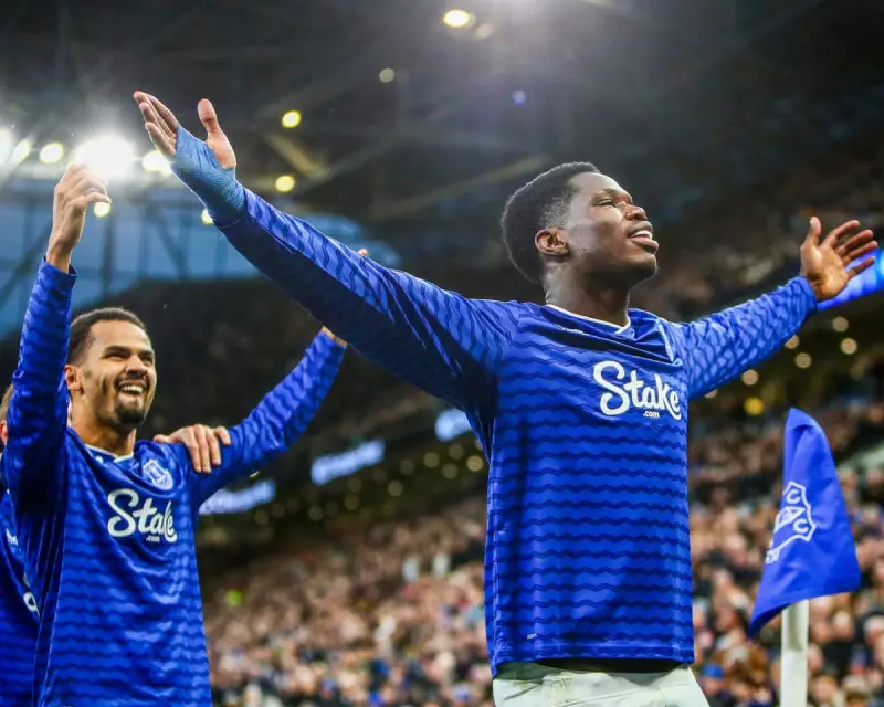 Everton Thrash Nottingham Forest 3-0 as Barry Nets First Goal