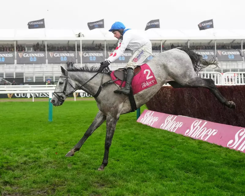 L'Eau Du Sud Makes History in Tingle Creek Chase at Sandown