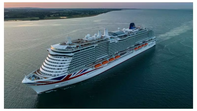 P&O Cruise Ship Stranded After Banana Containers Spill in Solent