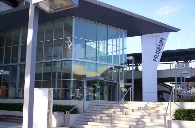 Queensland Museum's Shell-Sponsored Climate Programme Accused of Misleading Children