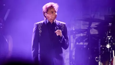 Barry Manilow, 82, Reveals Lung Cancer Diagnosis, Postpones US Tour
