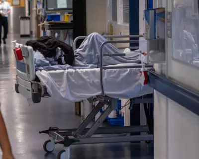 Corridor Care Crisis: 1 in 5 A&E Patients Treated in Hallways, Warns Top Doctor