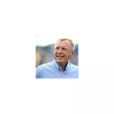 Cricket Mourns Hugh Morris MBE: Former England Batsman & ECB Chief Dies at 62