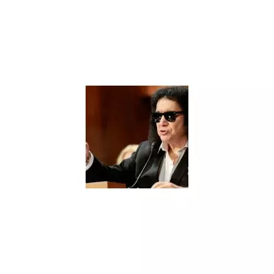 Gene Simmons tells critics to 'shut your piehole' over Trump questions on GMB