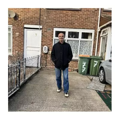 London man earns £2K a year renting driveway, parks on street