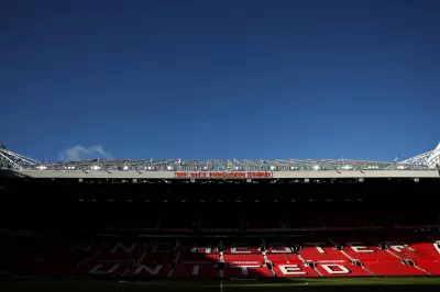 West Ham & Leeds Miss Out as AS Roma Lead Race for Man Utd's Zirkzee