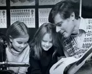 10 Life Lessons from a 95-Year-Old Artist: David Gentleman's Creative Wisdom