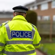 27-year-old woman attacked and robbed in Lewisham park early morning