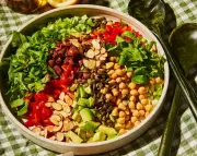 9 Vibrant Summer Salad Recipes to Elevate Your Christmas Feast