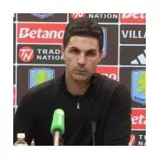 Arteta Contradicts Emery on Villa's Title Hopes After Arsenal Defeat