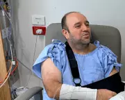 Bondi Hero Ahmed al-Ahmed's Recovery: Three Surgeries, $2.5m Donation, and Discharge Expected