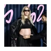 Celebrity stylist reveals 5 fashion tricks to hide a baby bump