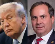 Indiana Republican Defies Trump on Redistricting After President's Ableist Slur