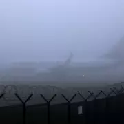 London Fog Warning: Flight Cancellations Loom for Christmas Travellers