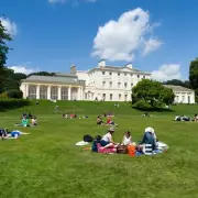 London's Top Winter Walk: Highgate to Hampstead Heath & Historic Pub