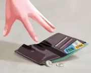 Lost wallet returned in London: A small act of kindness in a 'naughty world'