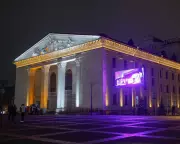 Mariupol Theatre Reopens Amid Controversy: 'Dancing on Bones' Accusations