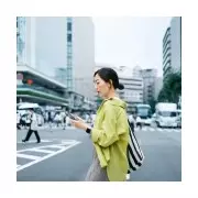 Metro Readers Debate Phone 'Zombification' and War Fears in Heated Letters