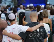 One Mitzvah for Bondi: Sydney's Campaign Fights Hate with Acts of Kindness