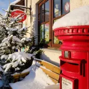 Post Office Warns of Christmas Rush: Send Parcels Before December 8