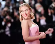 Scarlett Johansson Joins The Batman Sequel: Who Will She Play?