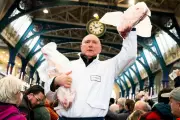 Smithfield Christmas Meat Auction Returns: London's 100-Year Festive Tradition