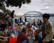 Sydney's NYE Fireworks: Key Viewing Spots Full as City Defies Bondi Attack