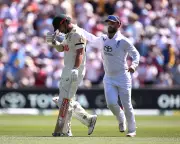 Travis Head Reaches Out to Ben Duckett Amid Ashes Social Media Storm
