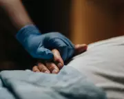 UK Palliative Care Crisis: Only 51% Get Needed Support as Assisted Dying Debate Rages