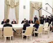 Ukraine Peace Talks Fail as Europe Holds Line Against Trump-Putin Plan