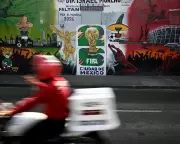 World Cup 2026: Mexican Fans Priced Out as Ticket Chaos and High Costs Dampen Excitement