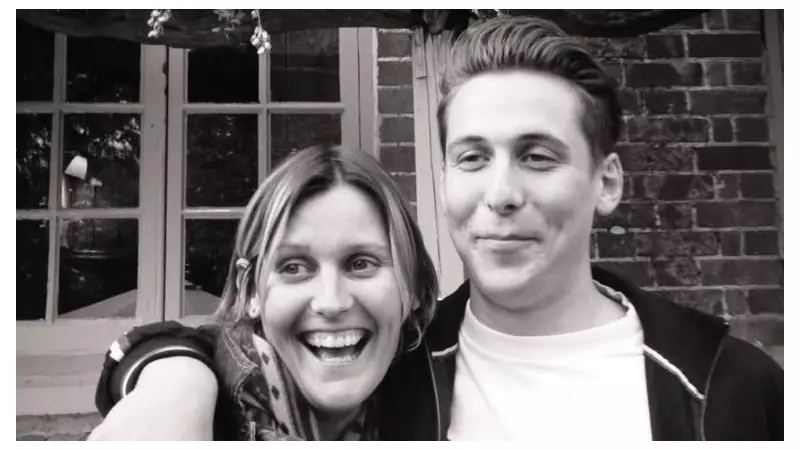 Son brands UK government 'criminal' over Iran detention of British couple