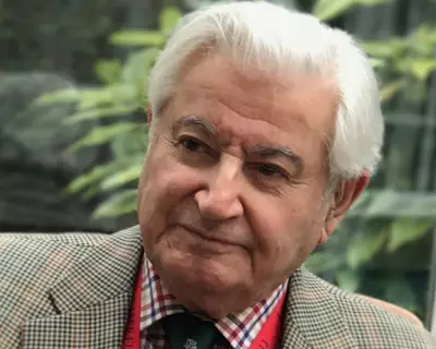 Keyvan Moghissi, pioneering heart surgeon, dies aged 98