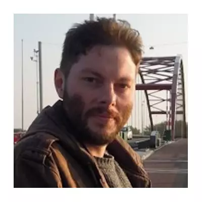 London artist murdered by abusive partner: Mum's tribute to 'gentle' son