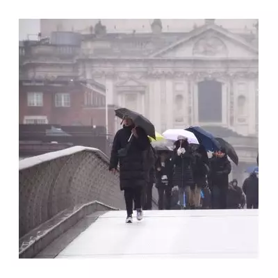 London's 10-Day Rain & Sleet Forecast: Temperatures to Rise to 8C