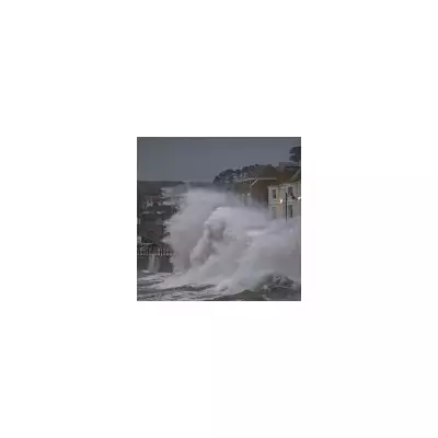 Met Office Issues Rare Red Alert as Storm Goretti Threatens 100mph Winds