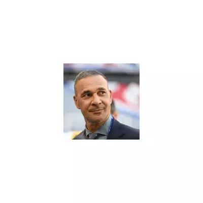 Ruud Gullit urges £37m Man Utd flop Joshua Zirkzee to force January exit