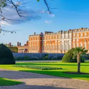 28-Year-Old Lives in Hampton Court Palace Thanks to Rare Real Tennis Job
