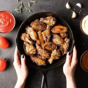 Amazon's £20 Cast Iron Skillet Set Praised: 'Even Eggs Don't Stick'