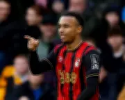 Bournemouth Secure Vital Away Win at Wolves with Kroupi and Scott Goals