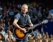 Bruce Springsteen Slams Trump's 'Gestapo Tactics' in Fiery New Jersey Concert