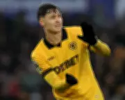 Crystal Palace Lead £50m Race for Wolves Striker Jørgen Strand Larsen