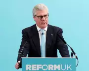 Deacon Blue Condemns Reform UK Leader's Use of Song Dignity in Political Speech