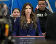 Democrats Move to Impeach Homeland Security Secretary Kristi Noem Over ICE Killing